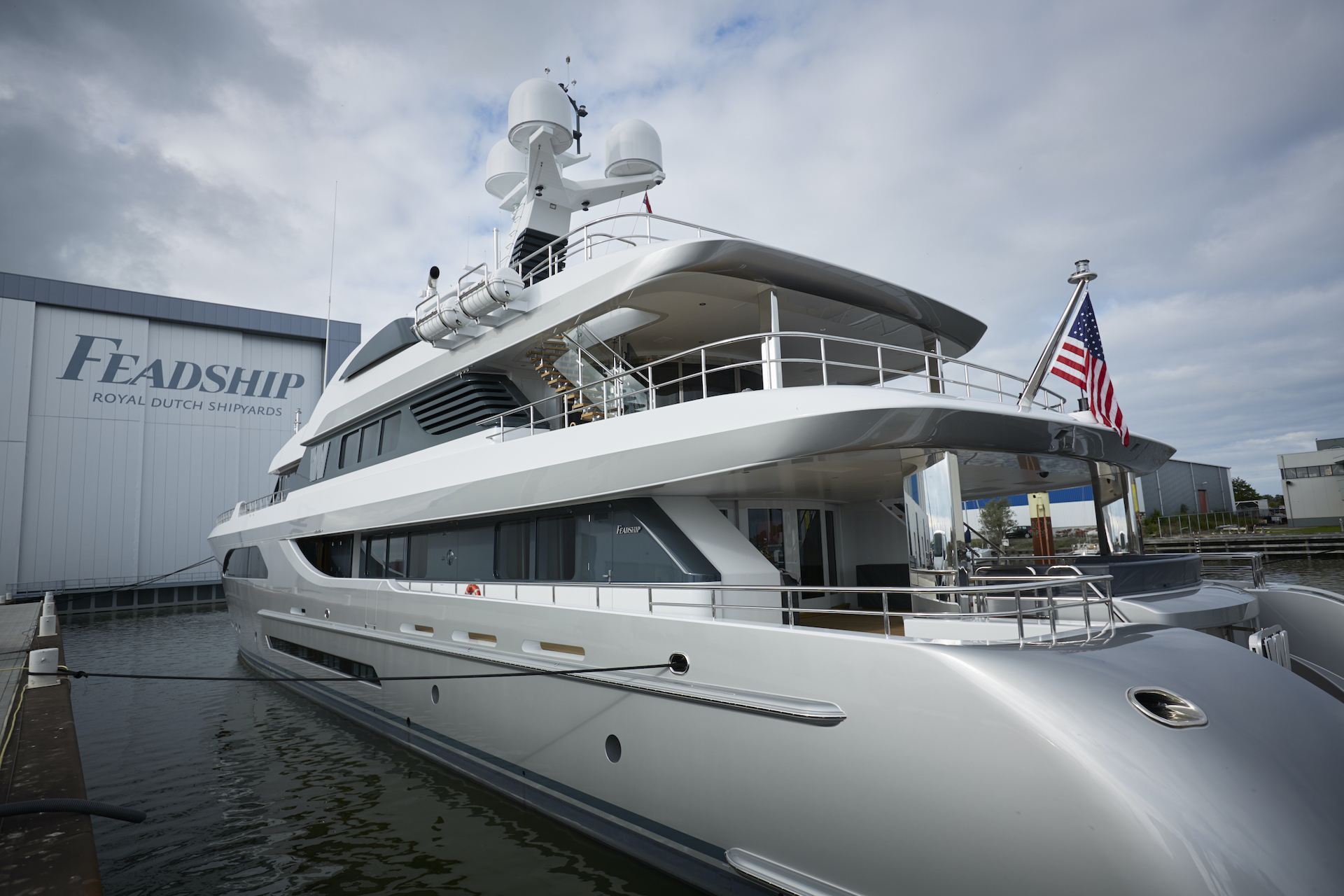 yacht-w-feadship-charterworld-luxury-superyacht-charters